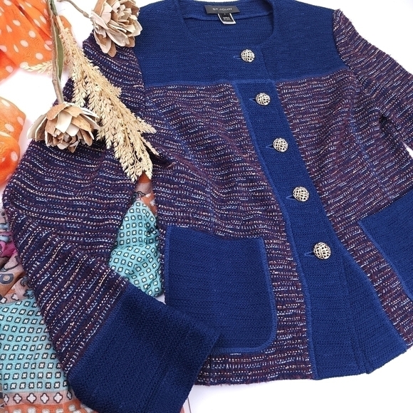 St. John Women's Gold Buttoned Blue Red Tweed Cardigan Blazer Sz 8 - Picture 2 of 12